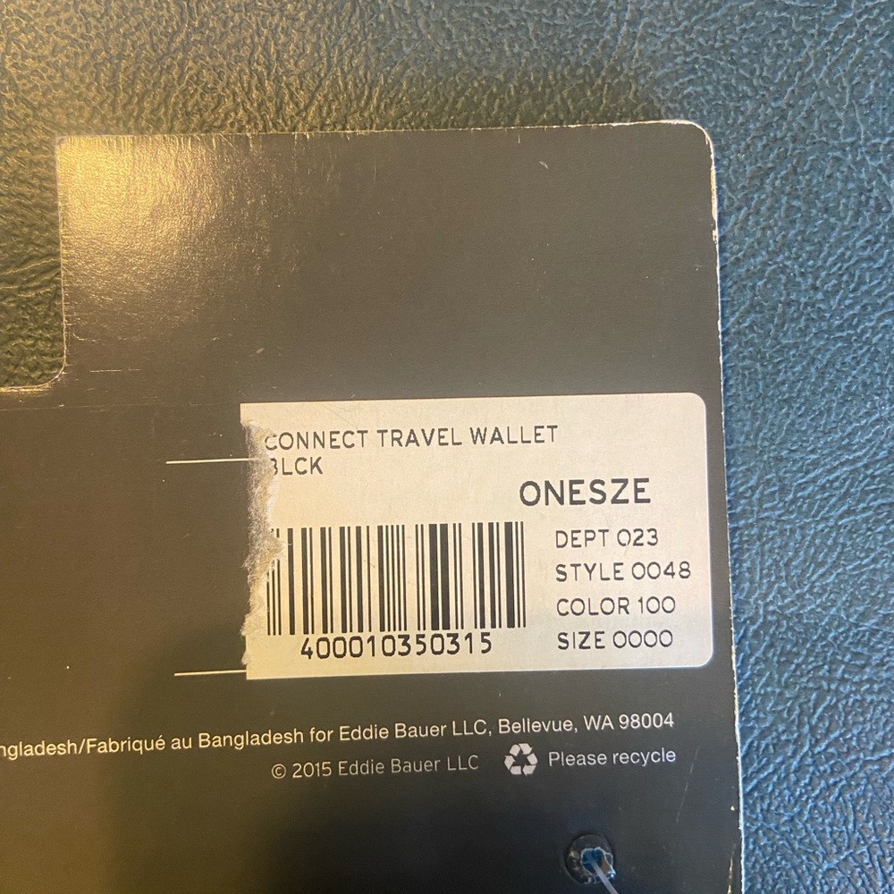 Eddie Bauer Travel Wallet - Picture 6 of 9